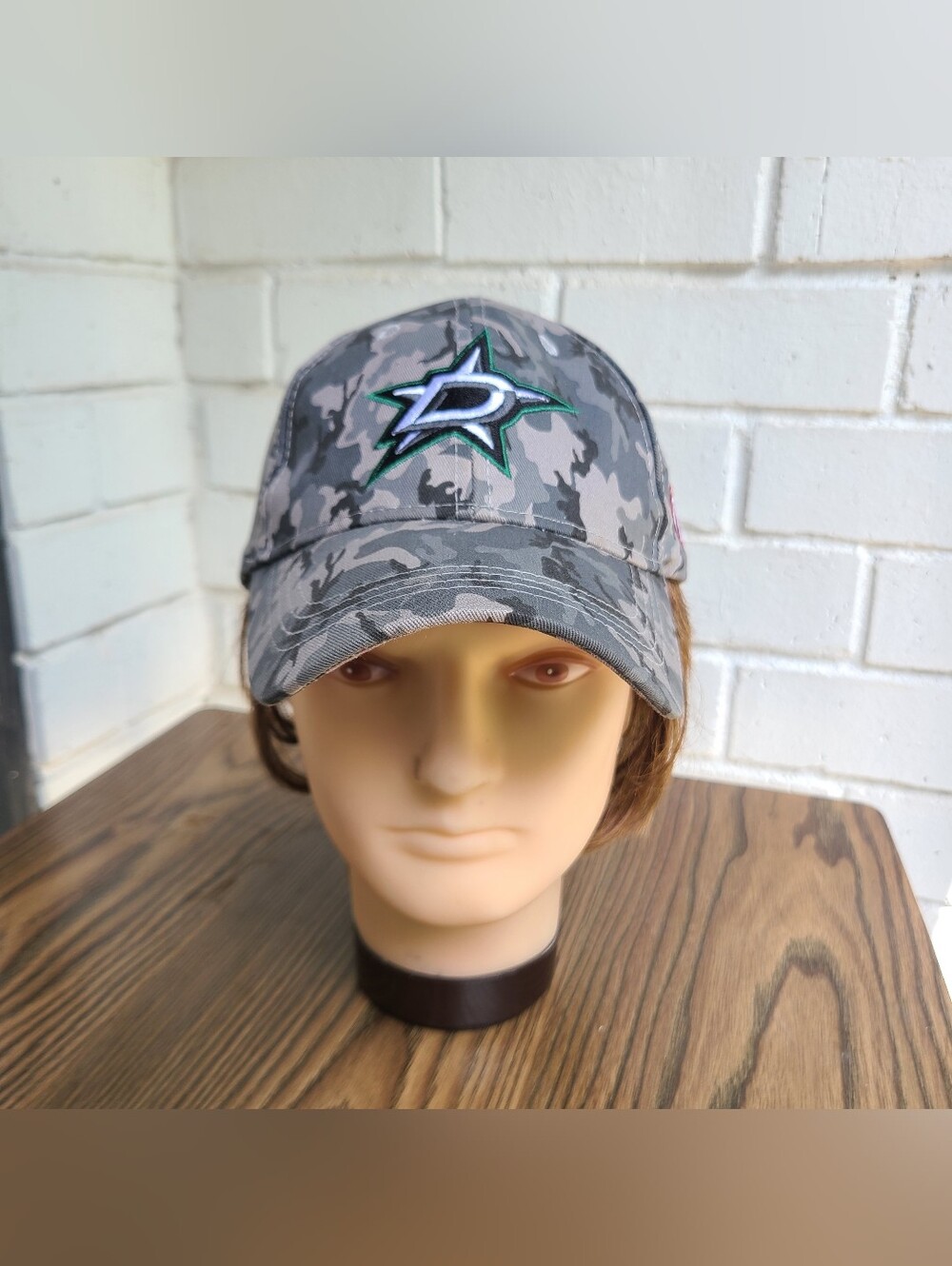 Dallas Stars Grey Camo Baseball Cap - NHL Hockey Hat